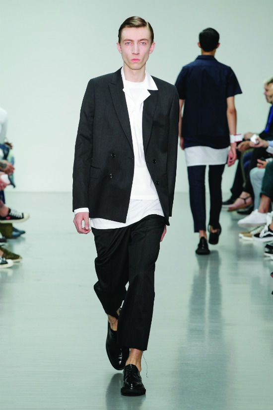 Suit Yourself: Dress Well for the Modern Man